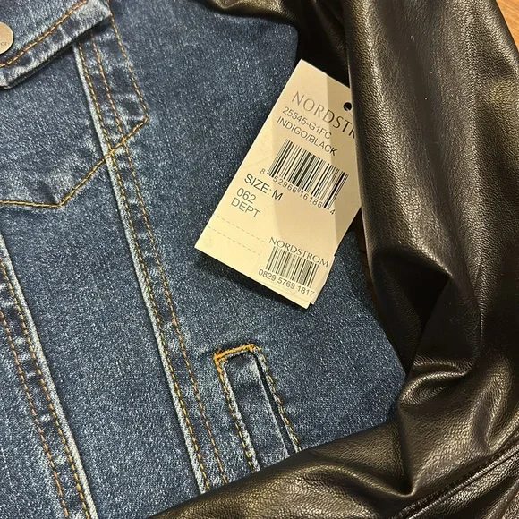 Tractr NWT size M girls denim jacket with faux leather sleeve - Picture 3 of 6